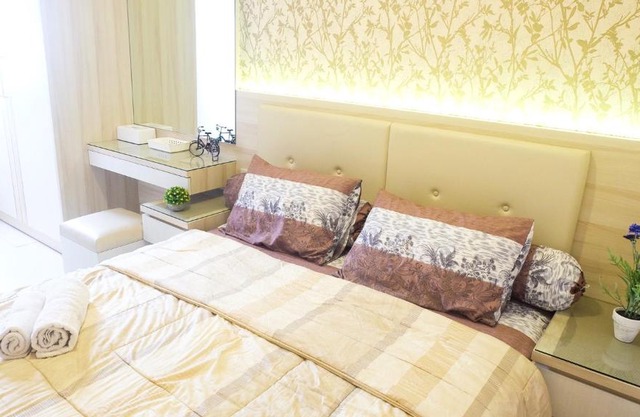 Parahyangan Residences Executive 2BR on 26th Floor BF by AYA STAYS