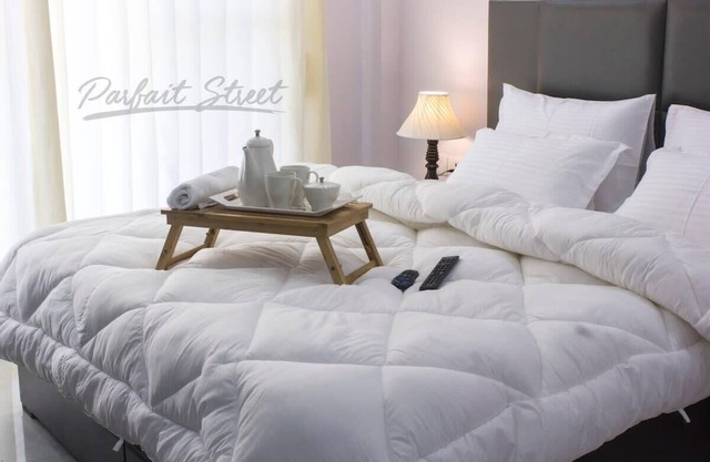 Parfait Street 2Bhk service apartment near Fortis