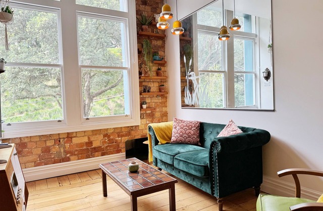 *Park views, fast wifi, washer/dryer, free bikes !*