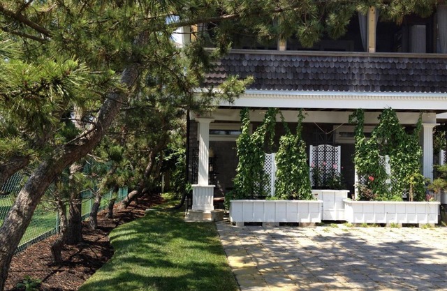 Part of the Columns by the Sea Condominiums, this separate 2 story cottage offers the views, sea breezes and convenience of beachfront accommodations.