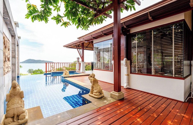 Patong seaview luxury villa Penda