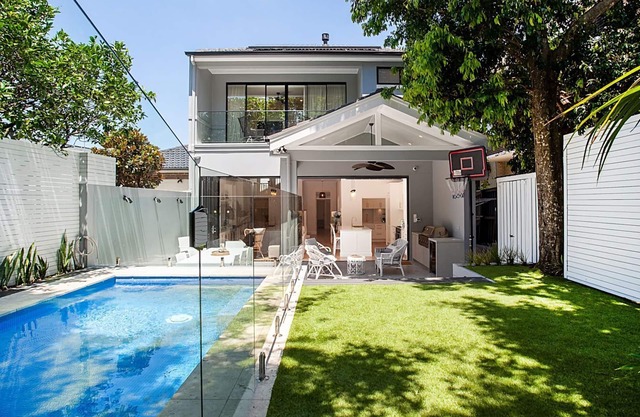 Pavillion House Randwick IH10