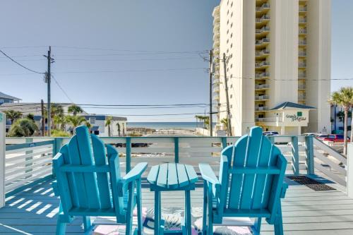 PCB Apt with Balcony and Gulf Views Walk to Beach
