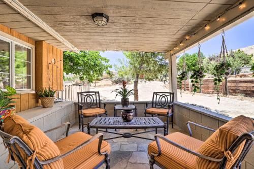 Peaceful Morongo Valley Home 22 Mi to Joshua Tree