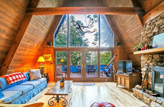 Peaceful Mountain A-Frame Chalet - Hike & Explore, stone fireplaces & ping pong!