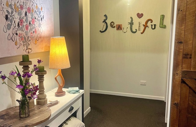 Peaceful Pocket - Christchurch. Excellent for families.