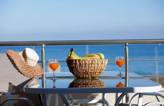 Peach- Sea View Exclusive Maisonette