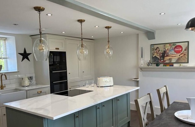Pear Tree Villa Wrelton Nr Pickering Rural & Coastal (Dog friendly!) Parking