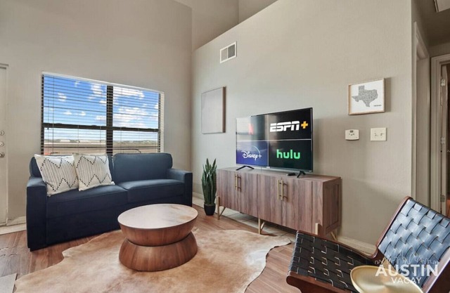 Pearl #606 xxxxxxxxx