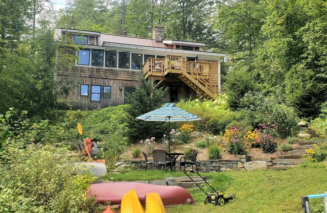 PennRock Lakeside Right On Lake Rescue