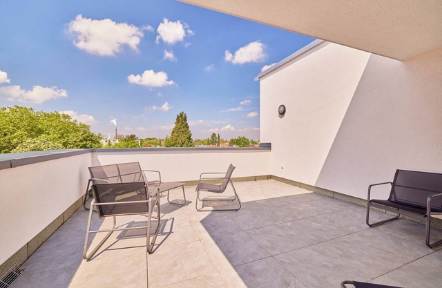 Penthouse apartment in new building with barbecue and Netflix