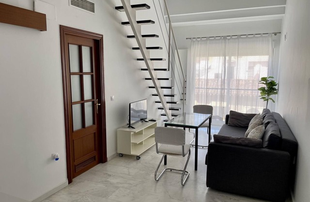Penthouse Blanco - Appartement Équipé avec Garage Près du Centre de Córdoba