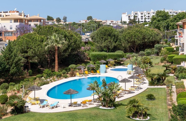 Penthouse c/Vista Piscina Albufeira by LovelyStay