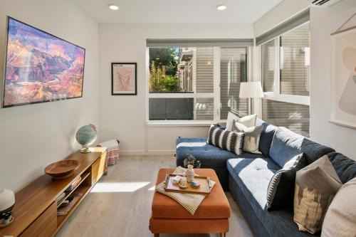 Perch - Urban Abode 18