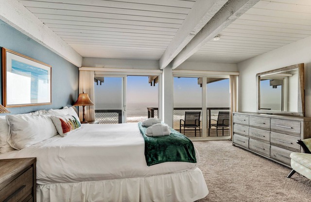 Perched on the Sand – Oceanfront Living with Unmatched Views