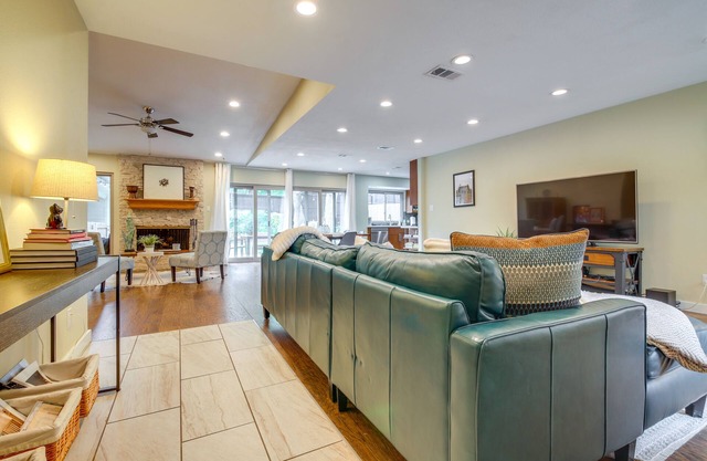 Pet-Friendly Austin Home w/Private Yard!