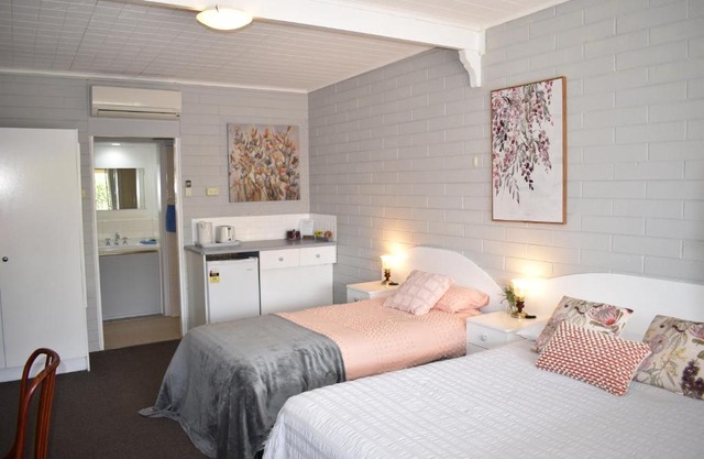 Peterborough Motel