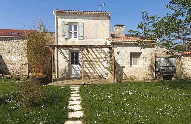 Petite Maison de Campagne Calme