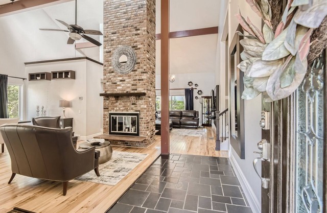 PHIL6684 - Awesome 4 bedroom in Centennial!