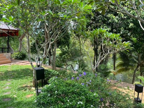 PhuMan Resort & Cafe Phetchaburi