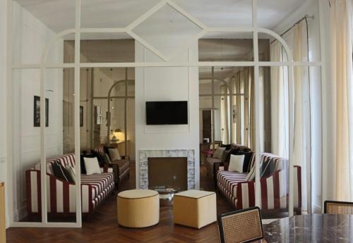 Piazza Venezia Luxe Apartment