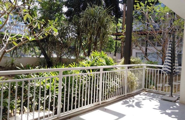 Pico de Loro Beach and Country Club Mirb4113brAC