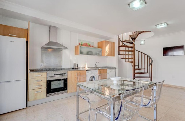 Pleasant Duplex San Juan with 2 bedrooms