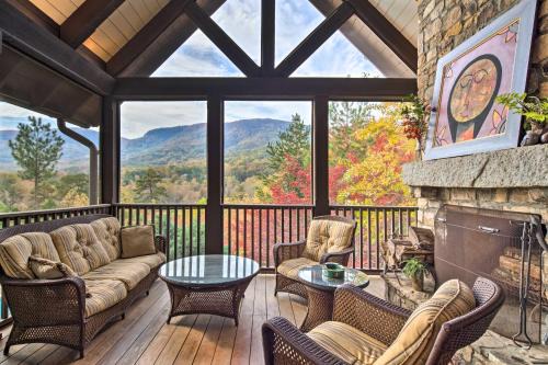 Pool and Mountain Views Stunning Mill Spring Home!