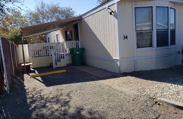 Porch house