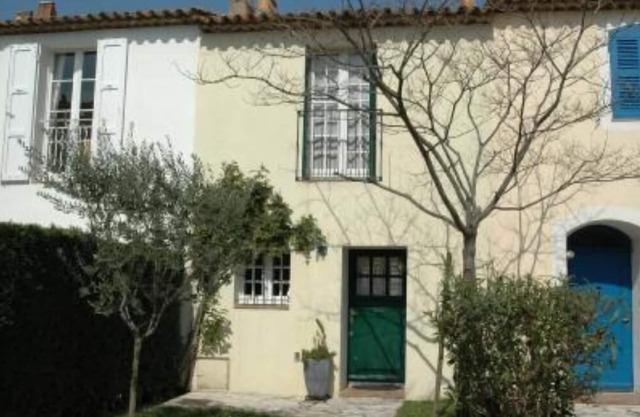 Port Grimaud: House with garden and pontoon for boat (max. 14 meters)