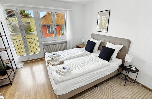 Practical studio in city center (Crown 36)