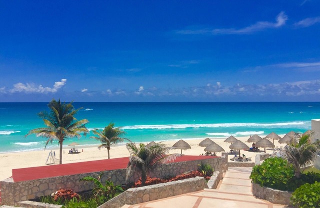 precioso estudio con vista al mar