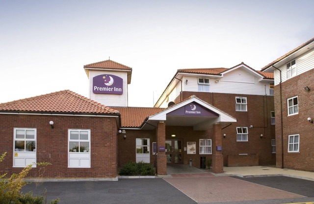 Premier Inn Chelmsford - Springfield