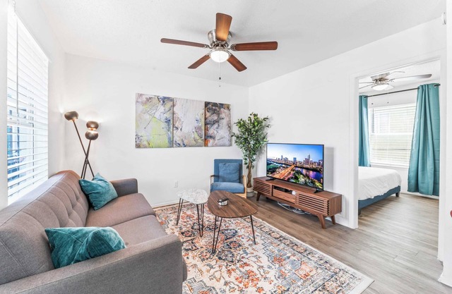 Prime Area Cozy 1BR, Fast WiFi, 7 Min to Downtown