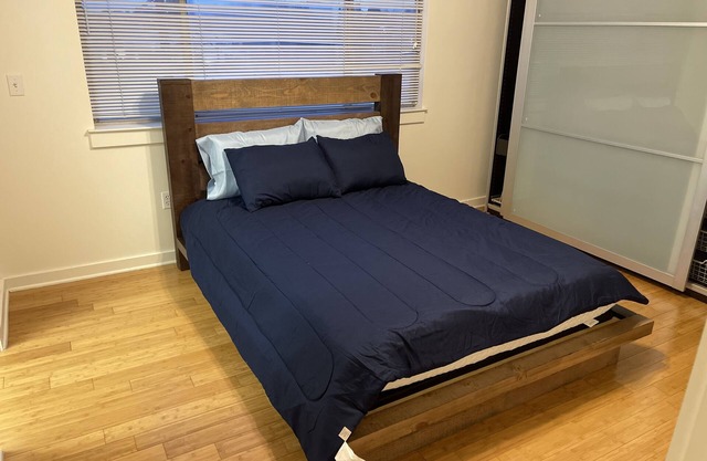 Private 1BD 1BR in the heart of South Lamar.