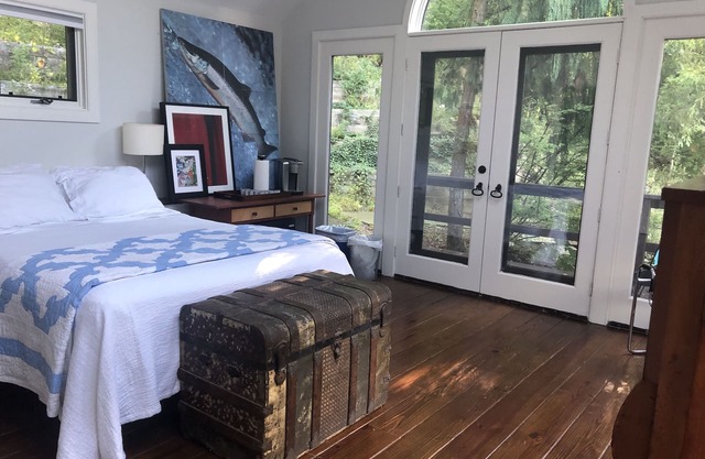 Private Annex/Former Artist Studio