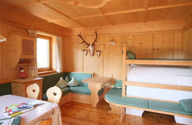 Private apartment in the Dolomites: 2-8 persons