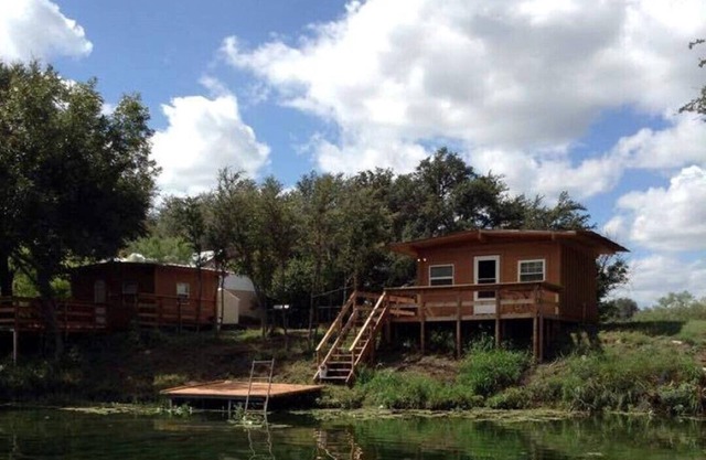 Private cabin on the crystal clear water of Spring Creek
