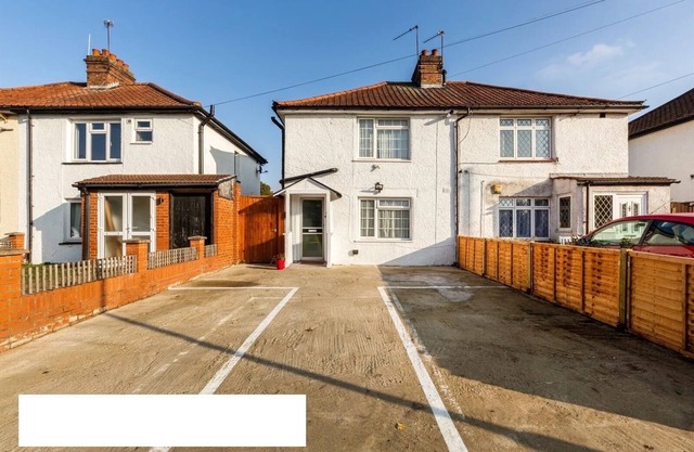 Private Cosy 2bedroom flat in London|free parking on premise