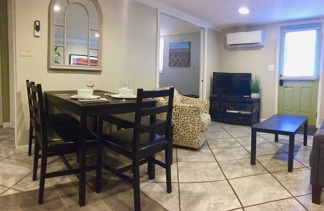 Private, Dog-Friendly Asheville APT. Minutes to *Downtown, River Arts, Biltmore*