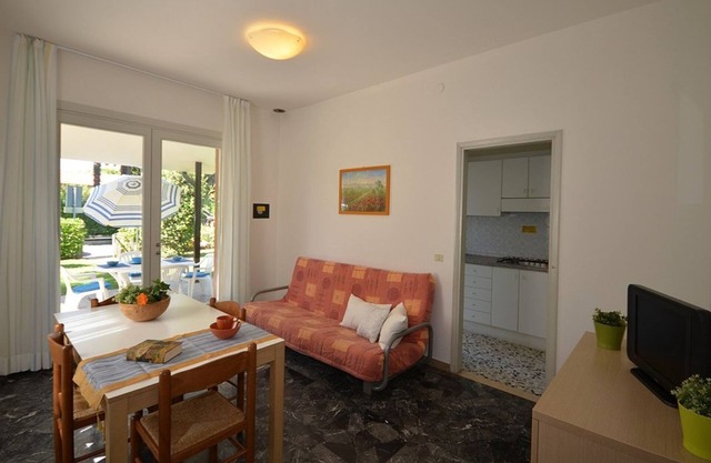 Private garden villa with A C in Bibione Pineda