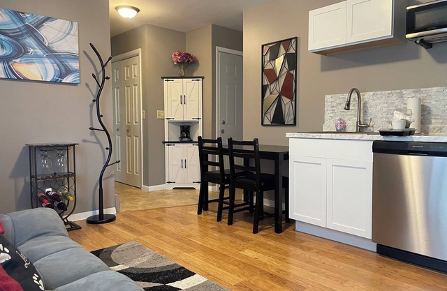 Private king suite DBQ