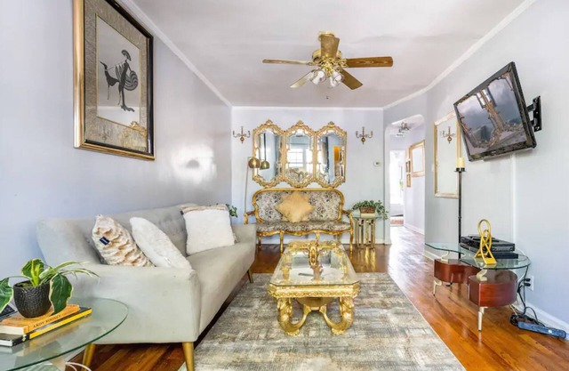 Private Oasis 30min from JFK or Midtown+ Parking & Free Wi-Fi- Sleeps 4
