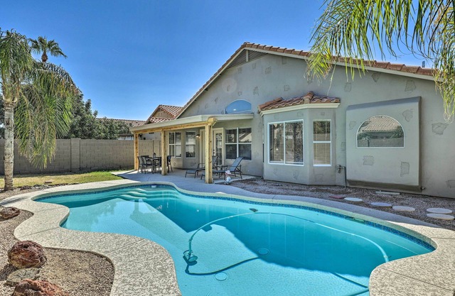 Private Pool & Fenced Yard: Phoenix Home