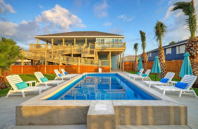 Private Pool, Game Room | Golf Cart Zone, Boat Parking | Beacharita by AvantStay