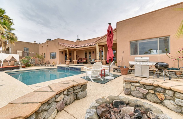 Private Pool, Spa, & Grills: Lake Havasu City Home