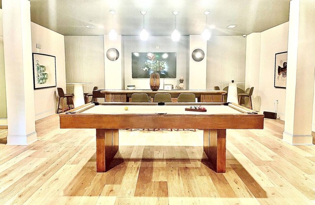 Private space min from Downtown