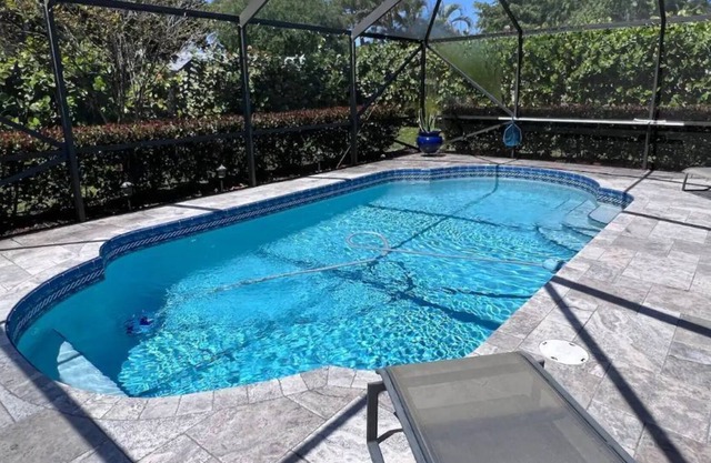 Private Stuart Poolside Oasis