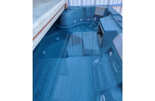 Private Unit w/gated pool & tub /Lake Whitney