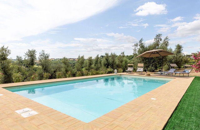 Private Villa with private pool, A/C, WIFI, TV, terrace, panoramic view, close to Porto Recanati